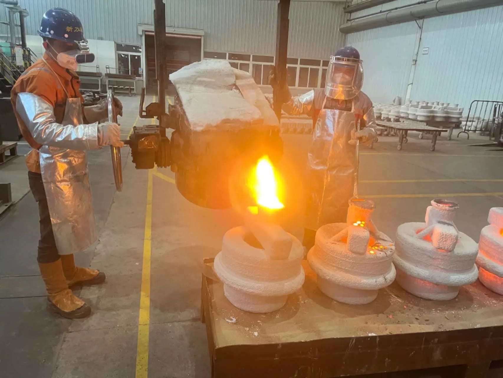 High-temperature Alloy Casting pouring 1